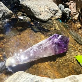 1pc Amethyst Scepter, Large Raw Uncarved Crystal, Stunning Gradient Amethyst Scepter, Perfect Gift For Family And Friends, Christmas, Valentine'S Day (weight: 900-1000g)