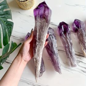 1pc Amethyst Scepter, Large Raw Uncarved Crystal, Stunning Gradient Amethyst Scepter, Perfect Gift For Family And Friends, Christmas, Valentine'S Day (weight: 500-600g)